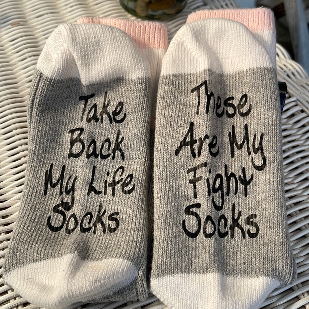 Breast cancer “Fight” socks. Adult women’s size. Thick grey/white/pink. NWOT.